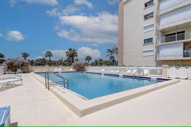 10102 S Ocean Drive 107, Jensen Beach, FL 34957