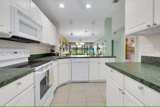 10102 S Ocean Drive 107, Jensen Beach, FL 34957