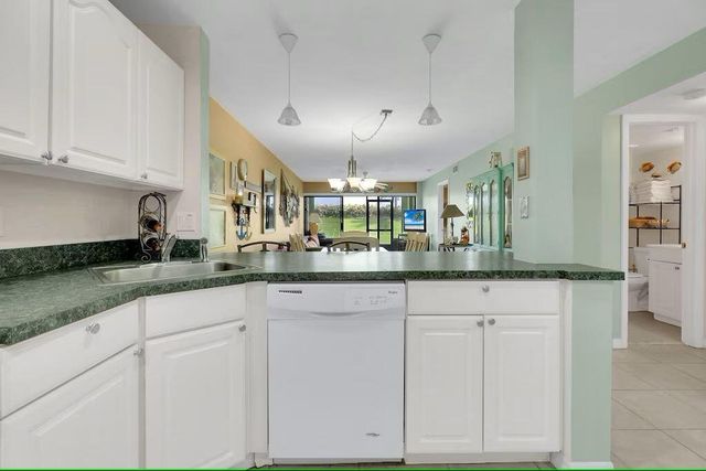 10102 S Ocean Drive 107, Jensen Beach, FL 34957