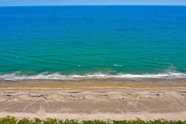 10102 S Ocean Drive 107, Jensen Beach, FL 34957