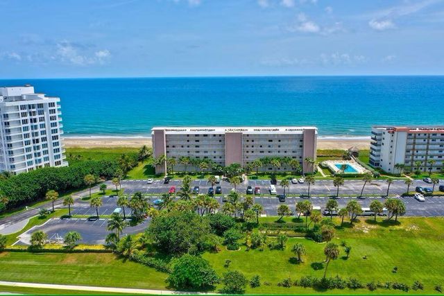 10102 S Ocean Drive 107, Jensen Beach, FL 34957