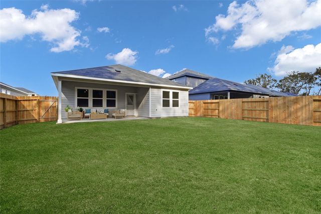 131 Daylight Crest Drive, Crosby, TX 77532