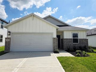 131 Daylight Crest Drive, Crosby, TX 77532