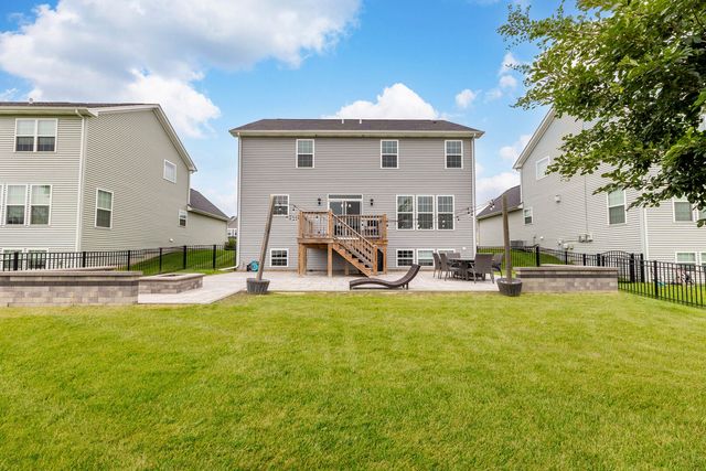 12333 S Prairie Ridge Lane, Plainfield, IL 60585