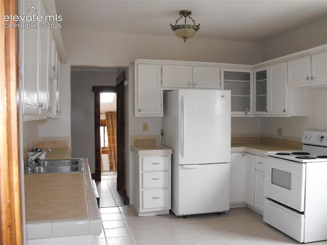 1423 W Cucharras Street, Colorado Springs, CO 80904