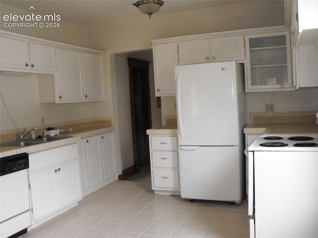 1423 W Cucharras Street, Colorado Springs, CO 80904