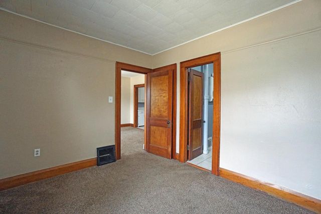 2612 75th STREET, Kenosha, WI 53143
