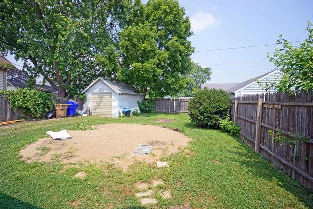 2612 75th STREET, Kenosha, WI 53143
