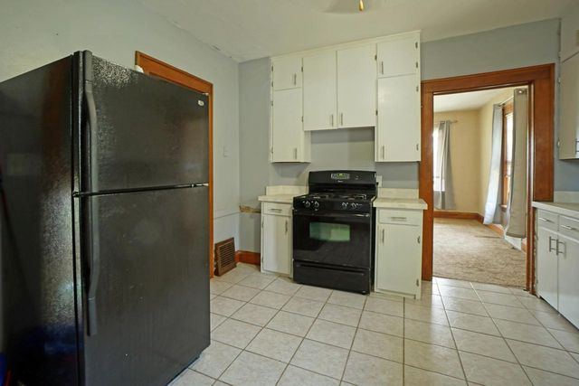2612 75th STREET, Kenosha, WI 53143
