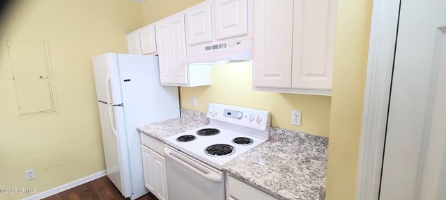 1202 Barnwell Bluff, Beaufort, SC 29902