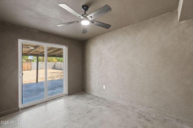 2230 W CAMBRIDGE Avenue, Phoenix, AZ 85009