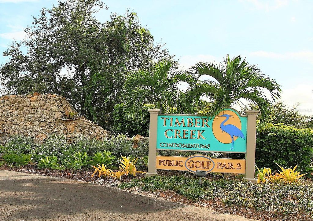 6028 OAK CREEK LANE 1931, Bradenton, FL 34210