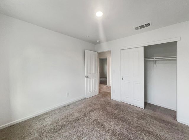 3710 Roseparke Way, Sacramento, CA 95834