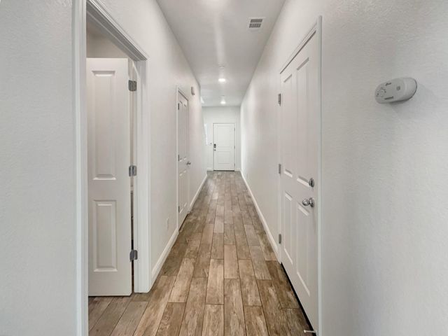 3710 Roseparke Way, Sacramento, CA 95834