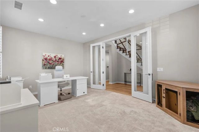 28332 Clarion, Saugus, CA 91350