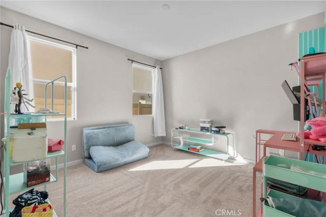 28332 Clarion, Saugus, CA 91350