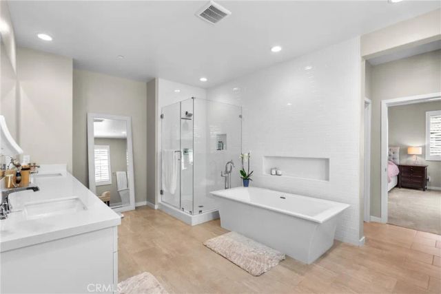 28332 Clarion, Saugus, CA 91350