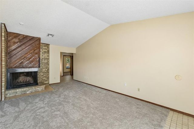 208 Hudson Place, Midwest City, OK 73110