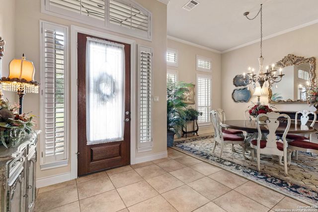 114 Candelaria, Helotes, TX 78023