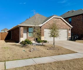 3137 Grimaldo Drive, Mesquite, TX 75126