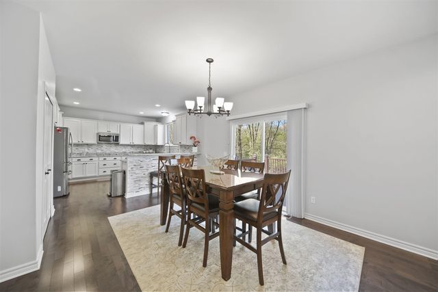 10478 River Edge Road, Saline, MI 48176