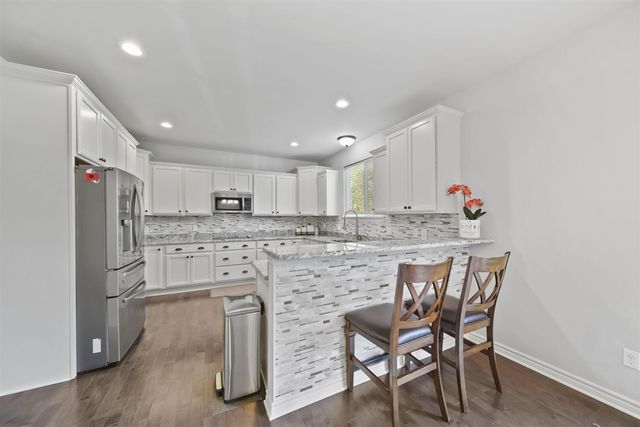 10478 River Edge Road, Saline, MI 48176