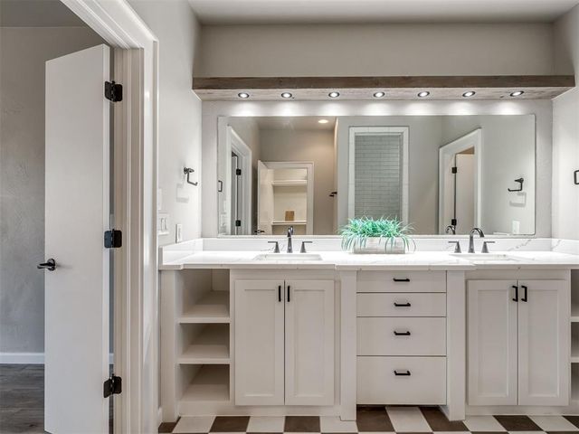 2401 Deborah Lane, Edmond, OK 73034