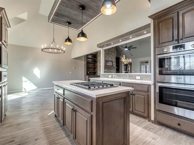 2401 Deborah Lane, Edmond, OK 73034