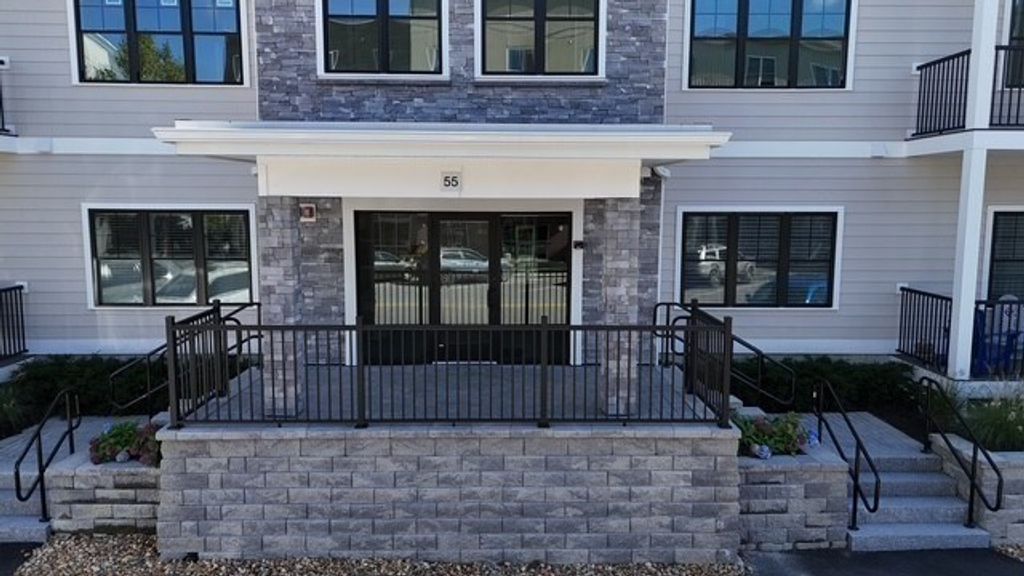 55 Pointe Place 101, Dover, NH 03820