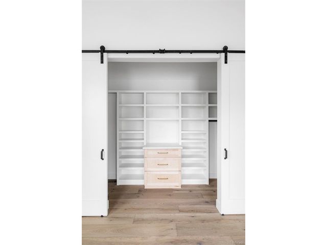 2914 Hooker St, Denver, CO 80211