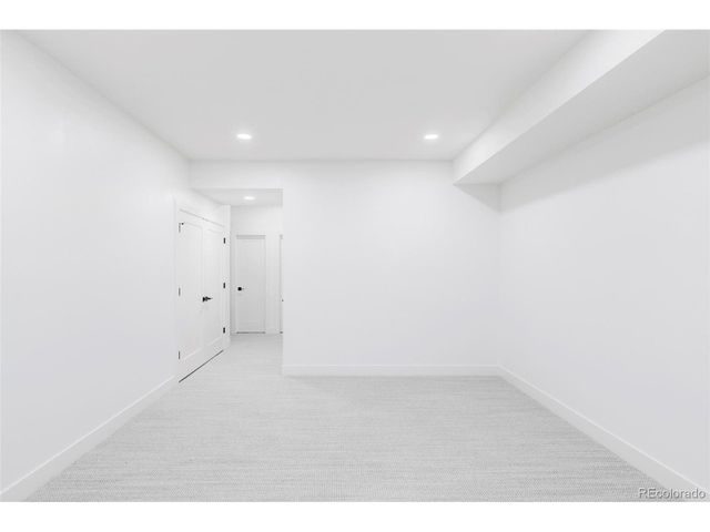 2914 Hooker St, Denver, CO 80211