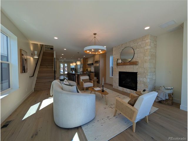 2914 Hooker St, Denver, CO 80211