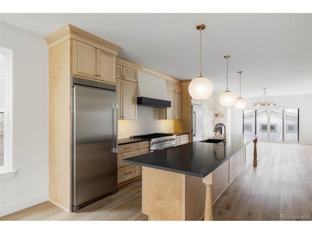 2914 Hooker St, Denver, CO 80211