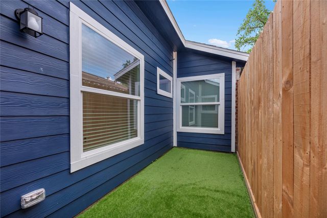 18503 Willow Moss Drive, Katy, TX 77449