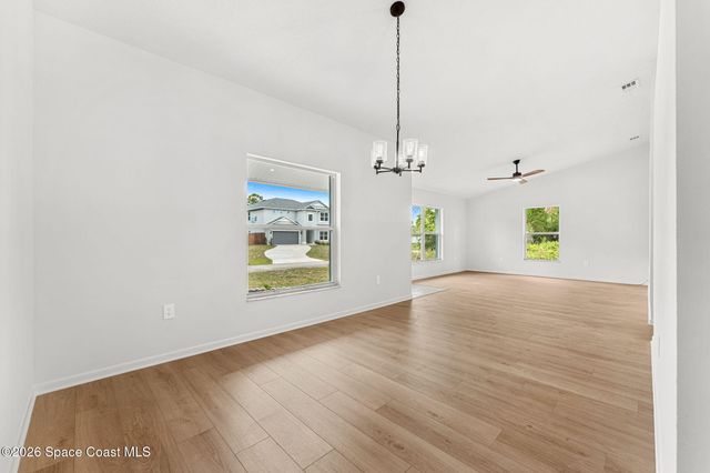 709 Haryestor Avenue SW, Palm Bay, FL 32908