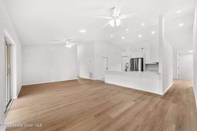 709 Haryestor Avenue SW, Palm Bay, FL 32908