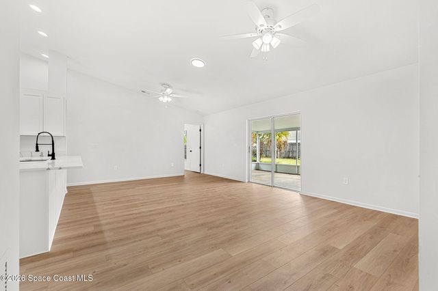 709 Haryestor Avenue SW, Palm Bay, FL 32908