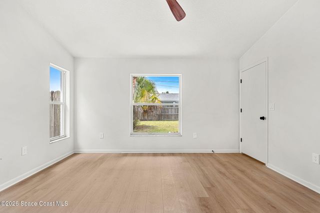 709 Haryestor Avenue SW, Palm Bay, FL 32908
