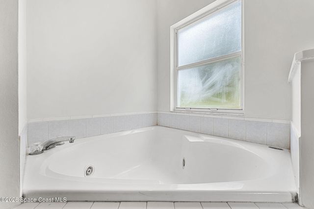 709 Haryestor Avenue SW, Palm Bay, FL 32908