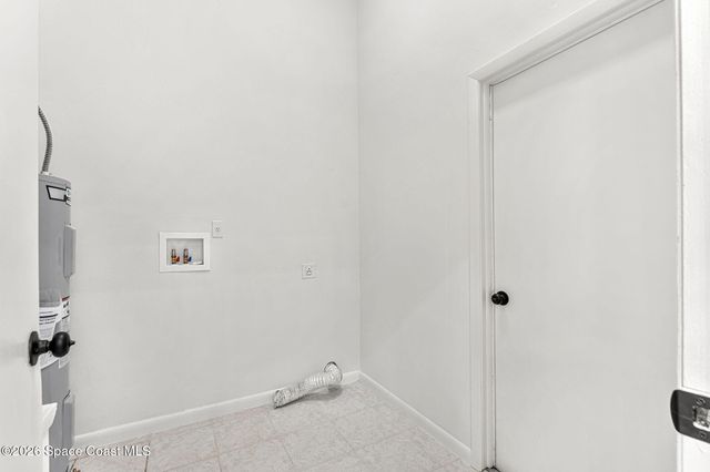 709 Haryestor Avenue SW, Palm Bay, FL 32908