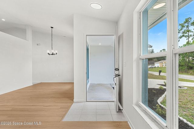 709 Haryestor Avenue SW, Palm Bay, FL 32908