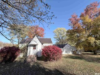 14322 MEMORY Lane, Mt Vernon, IL 62864