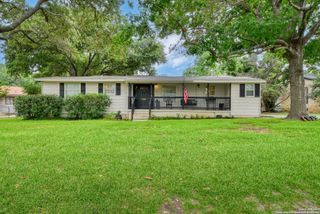 935 VANDERHOEVEN DR, San Antonio, TX 78209