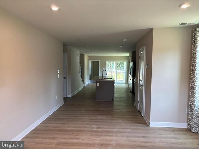 112 RED LION COURT, Atco, NJ 08004