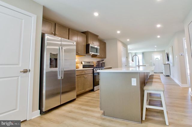 112 RED LION COURT, Atco, NJ 08004