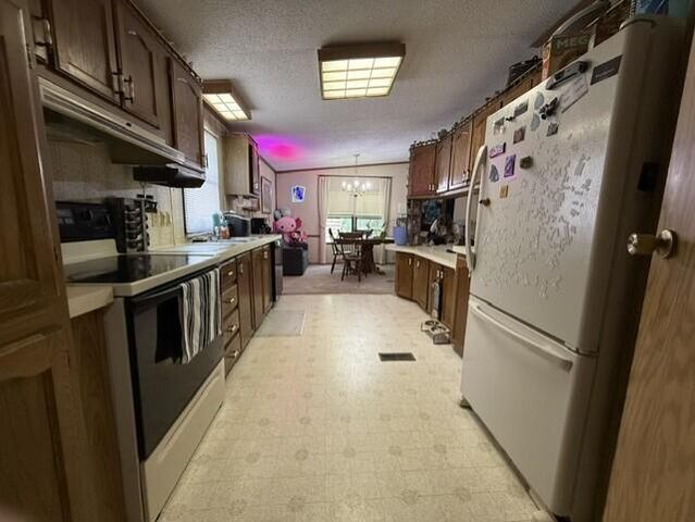 2482 Pembroke Drive, Norton Shores, MI 49441