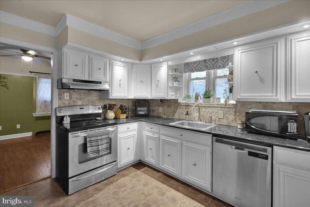 209 ENDLICH AVE, Reading, PA 19606