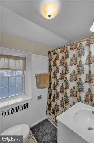 209 ENDLICH AVE, Reading, PA 19606