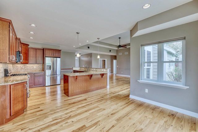 1404 Whitetail RUN, Mukwonago, WI 53149