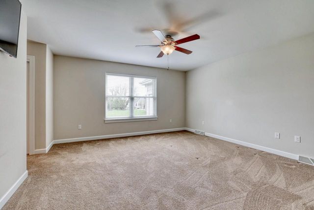 1404 Whitetail RUN, Mukwonago, WI 53149